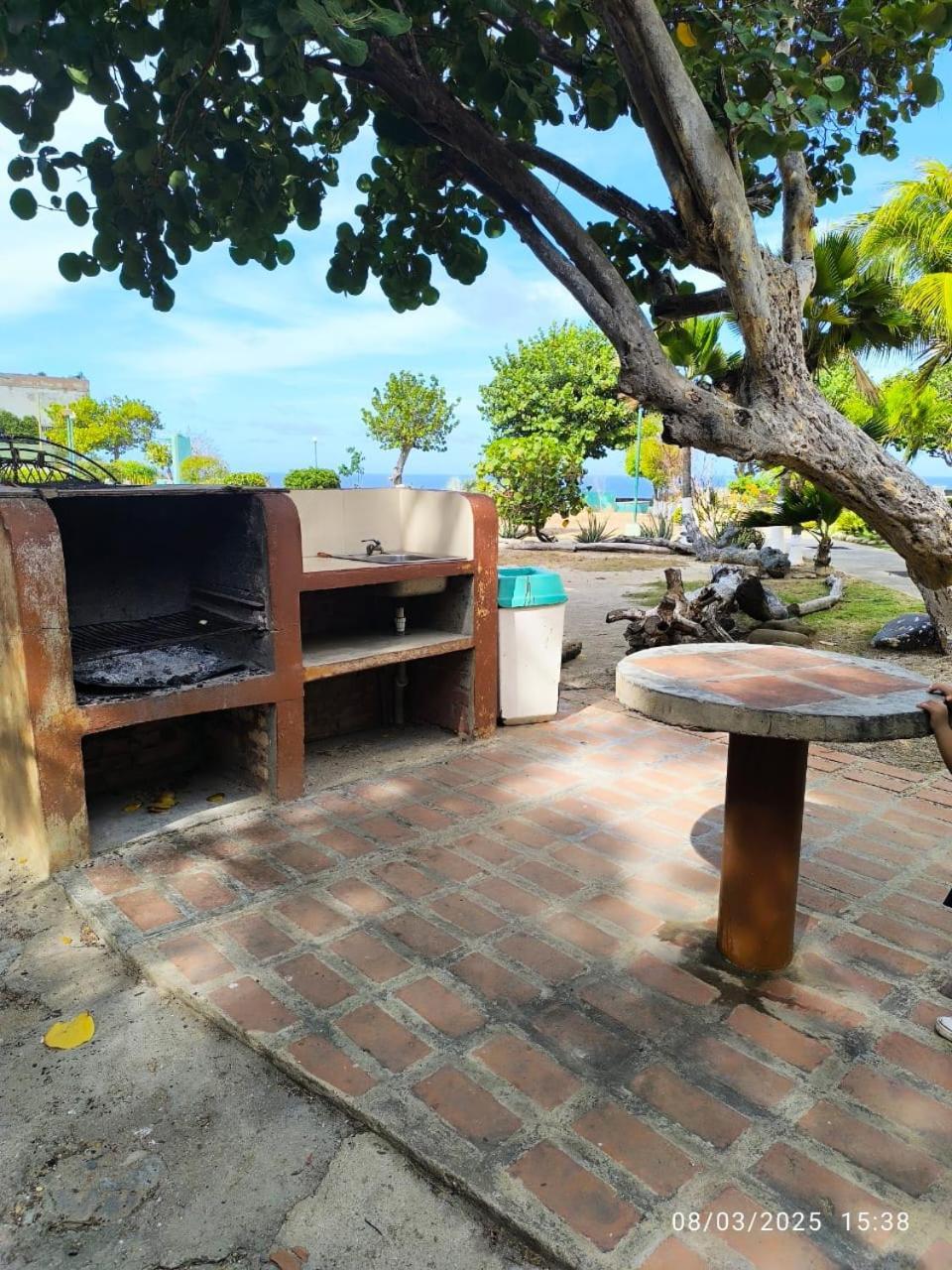 Resisencia Orca Apartment Maiquetia Exterior photo